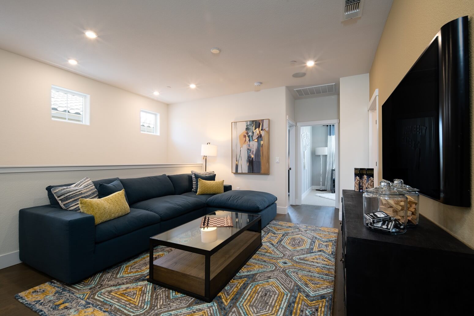 Living room wainscoting