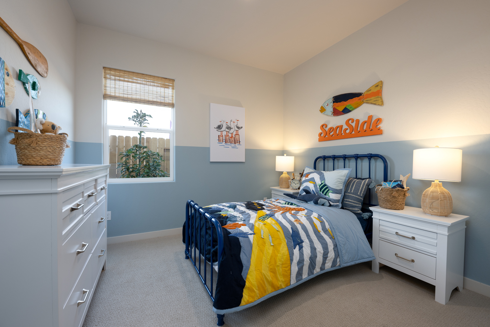 A bedroom with a bed and a window.