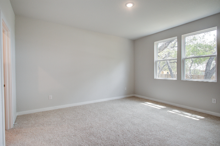 A room with windows.